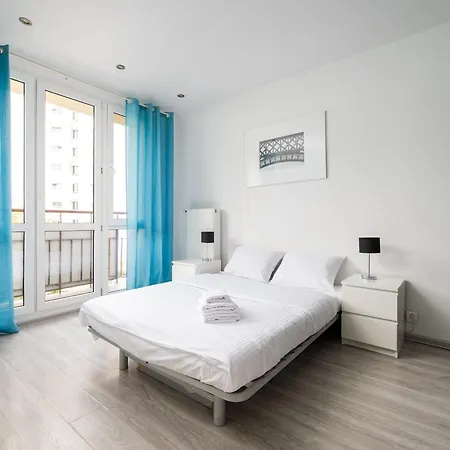 Nowa Praga Homely By Bookinghost Apartment