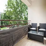 Nowa Praga Homely By Bookinghost Lägenhet
