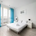 Nowa Praga Homely By Bookinghost Lägenhet